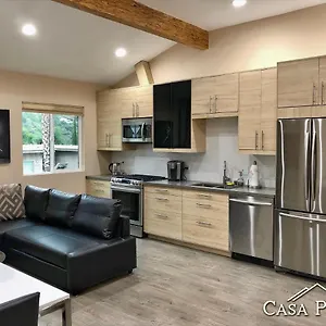 New Contemporary In Hills Estados Unidos