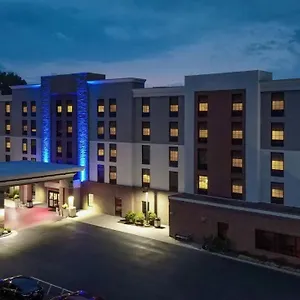 Express & By Ihg 3* Newport News