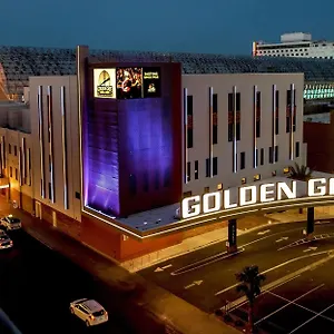 מלון Golden Gate Casino