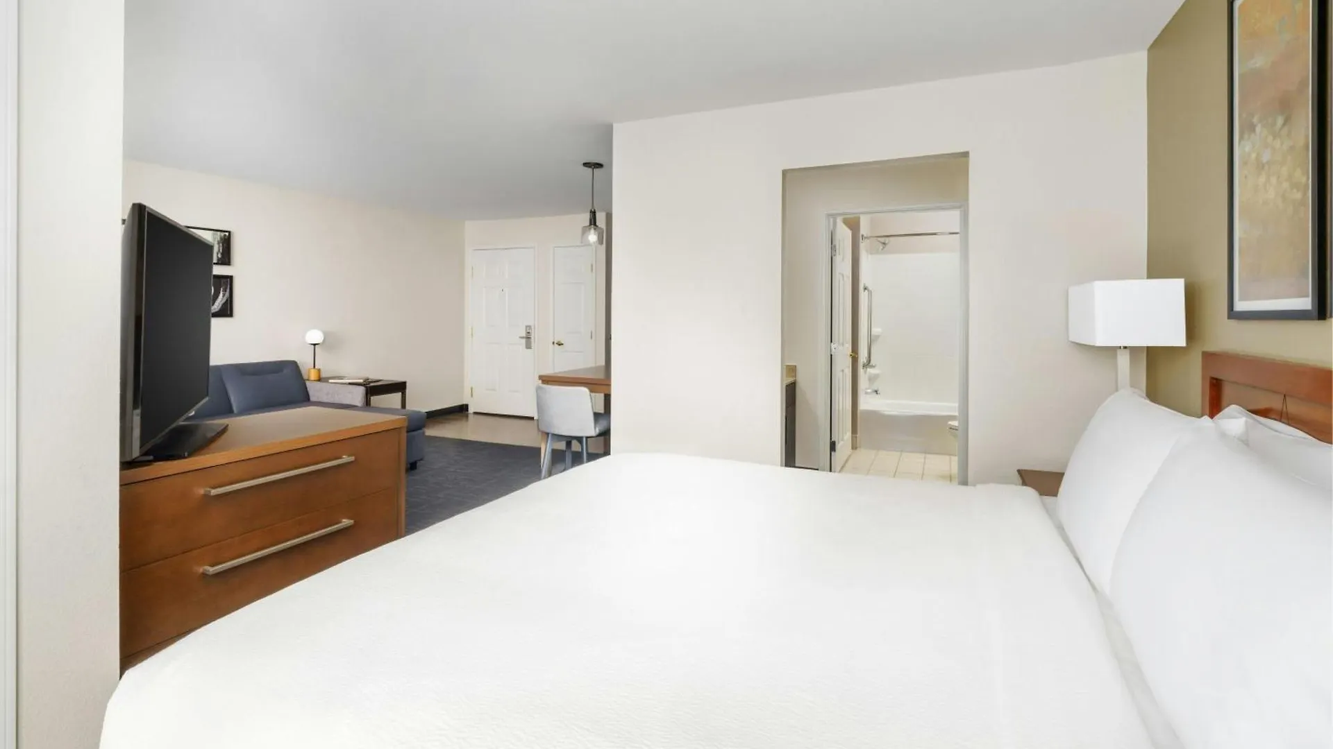 Residence Inn By Marriott Las Vegas Stadium Area מלון